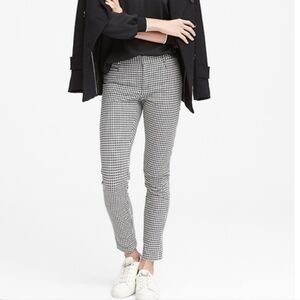 Banana Republic Black and White Sloan Slim High-Rise Ankle Pant Houndstoth